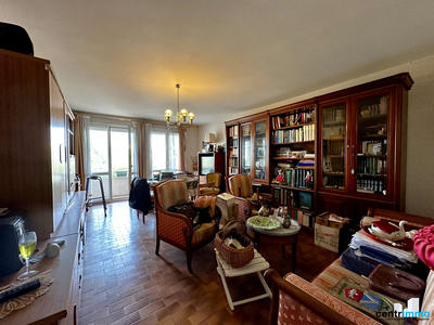 Appartement - 91 m² - 4 pièces