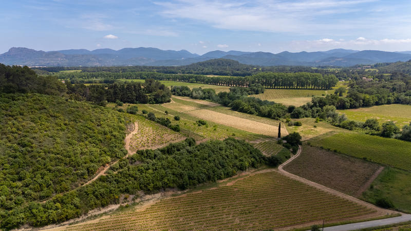 Propriété - 188 m² - 6 pièces