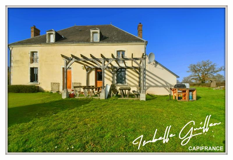 Maison - 262 m² - 7 pièces