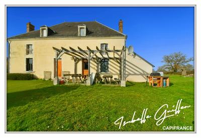 Maison - 262 m² - 7 pièces