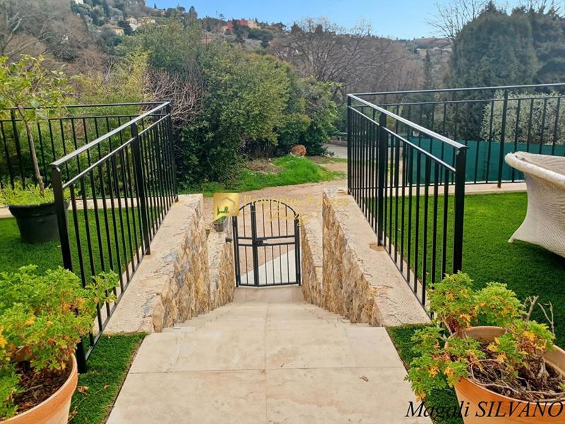 Mas - 150 m² - 5 pièces