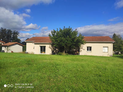 Maison - 190 m² - 9 pièces
