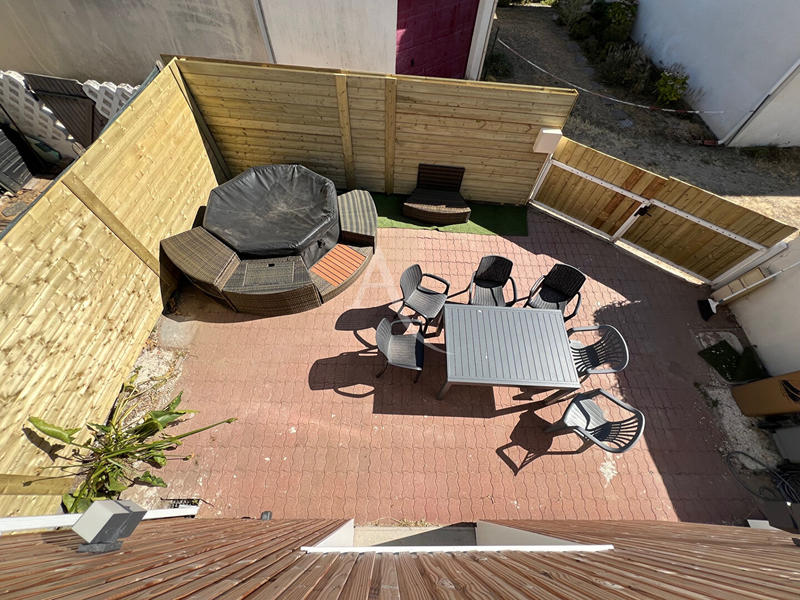 Maison - 80 m² - 4 pièces