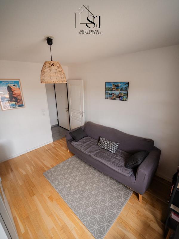 Appartement - 65 m² - 3 pièces