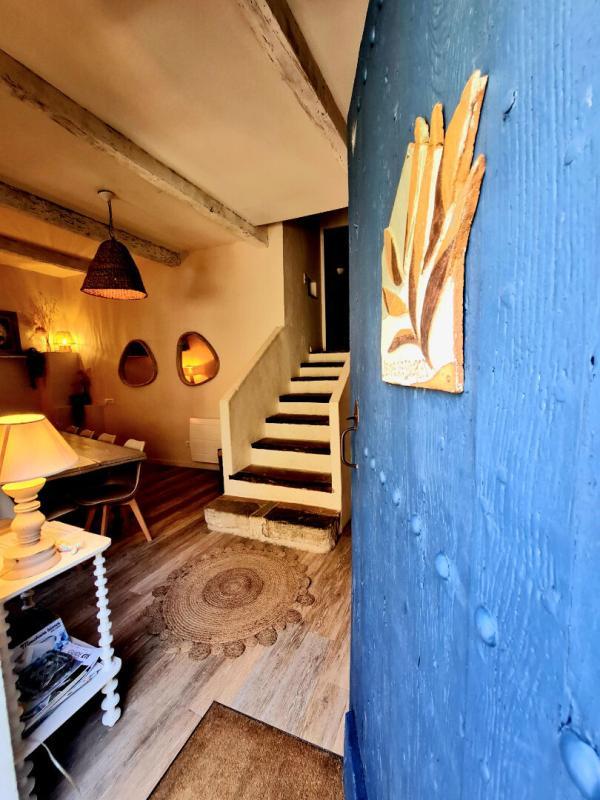 Mas - 523 m² - 15 pièces