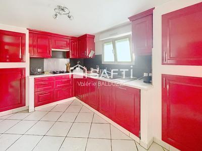 Maison - 106 m² - 5 pièces