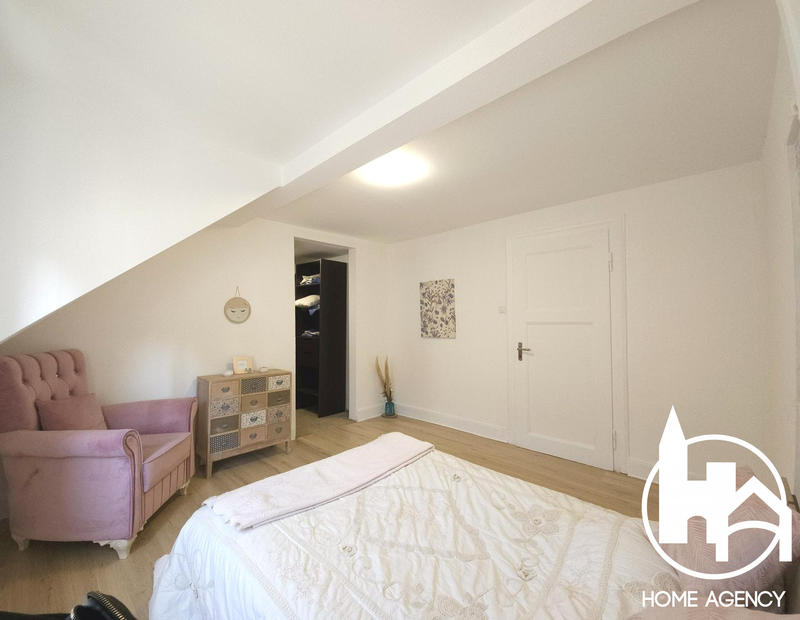 Maison - 110 m² - 5 pièces