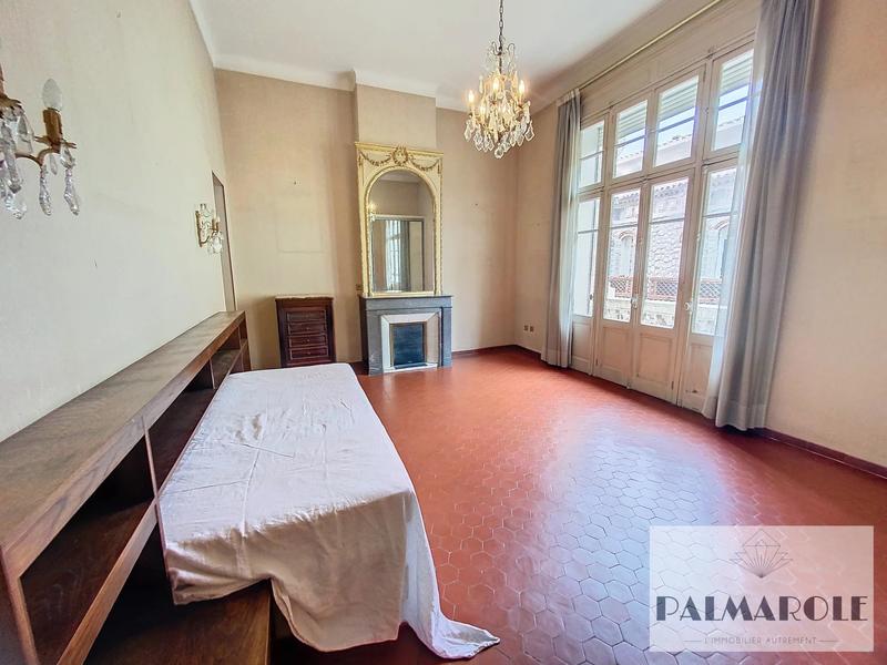 Appartement - 166 m² - 4 pièces