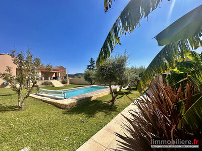 Villa - 200 m² - 7 pièces