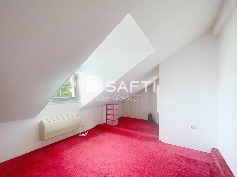 Maison - 150 m² - 7 pièces