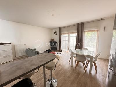 Appartement - 64 m² - 3 pièces