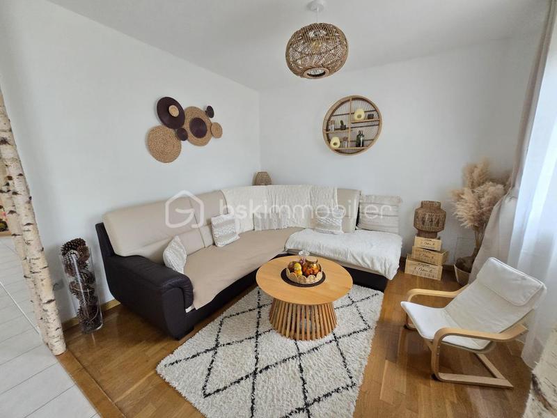 Pavillon - 176 m² - 6 pièces