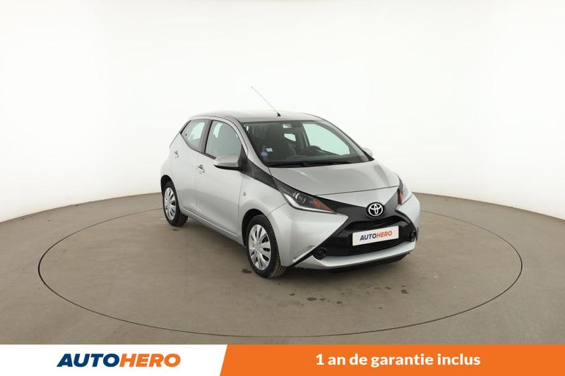 Toyota Aygo 1.0 Vvt-i X-Play X-Shift 5p 69 ch