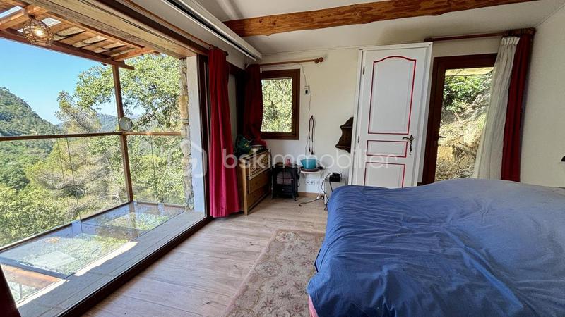 Maison en pierre - 77 m² - 3 pièces