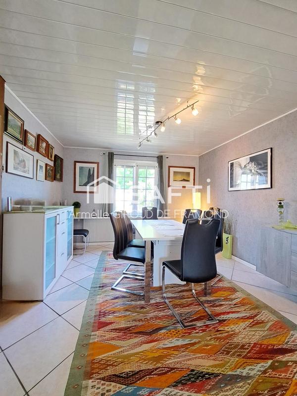 Maison - 147 m² - 6 pièces