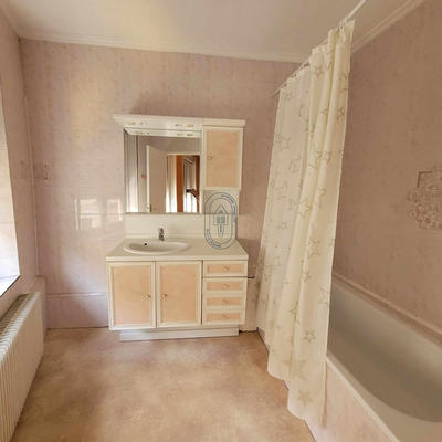 Maison - 128 m² - 3 pièces