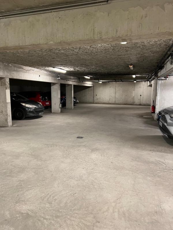 Parking - 12 m²