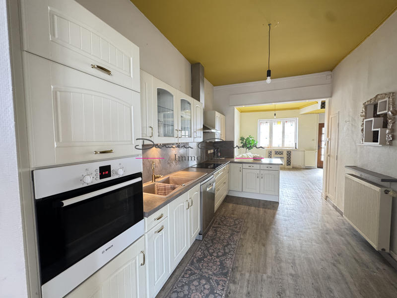 Maison - 132 m² - 8 pièces