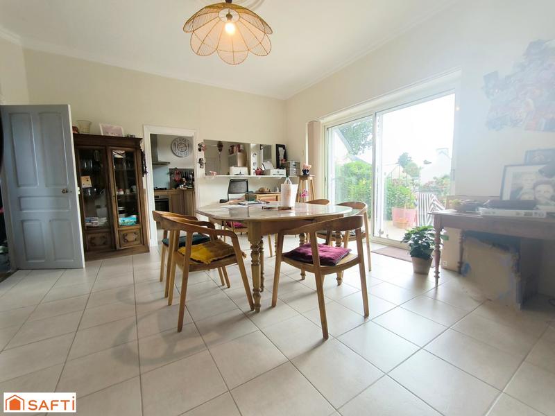 Maison - 127 m² - 7 pièces