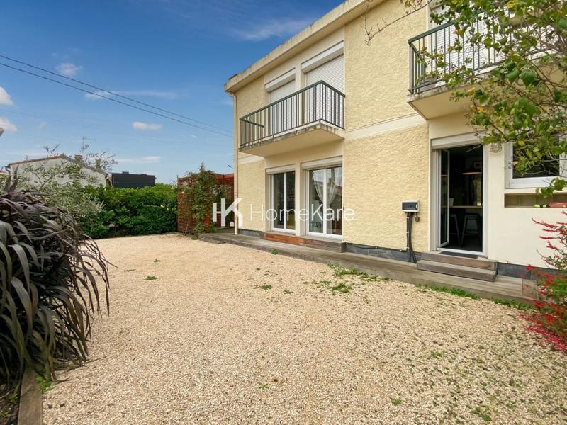 Appartement - 100 m² - 4 pièces