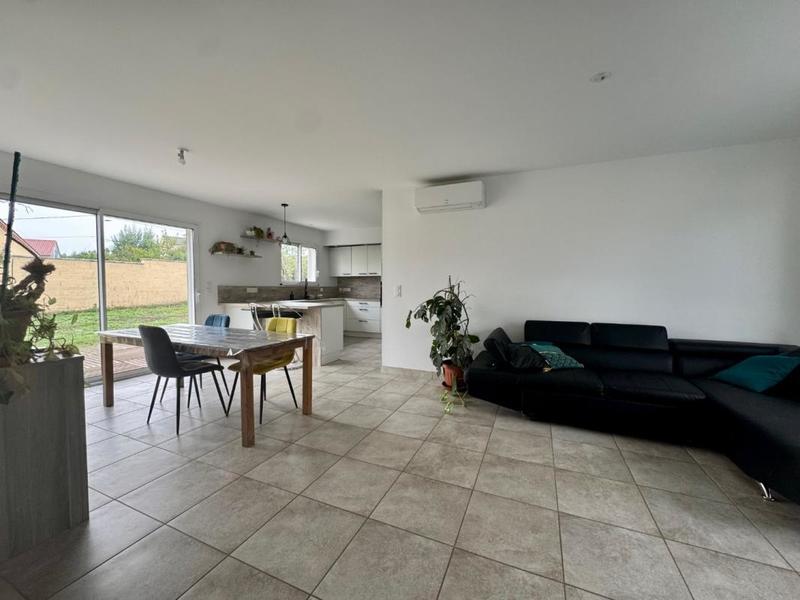 Maison - 83 m² - 4 pièces