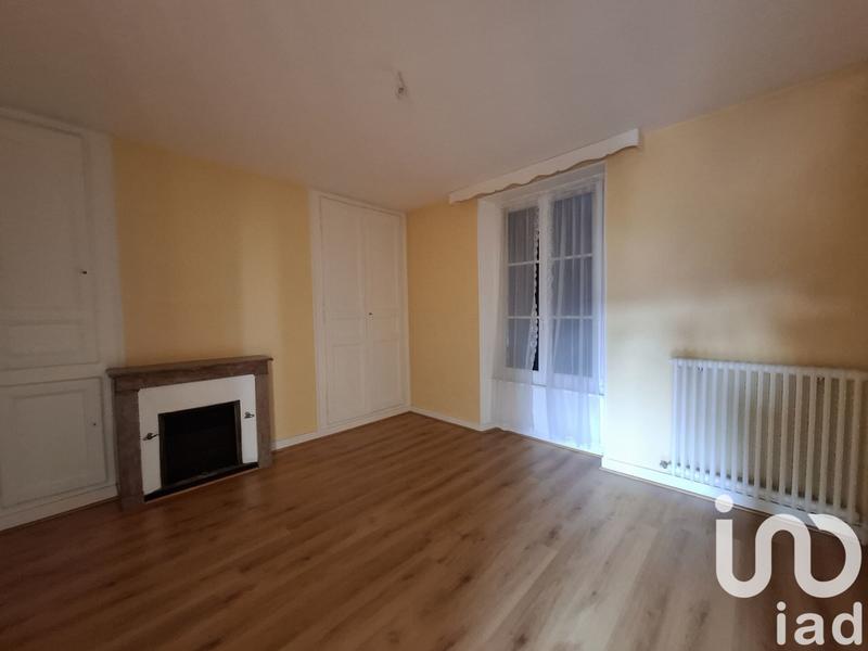 Maison - 219 m² - 9 pièces