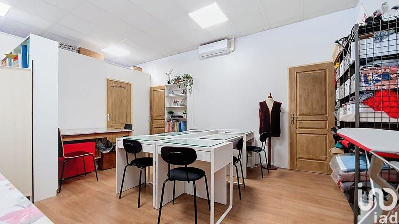 Local commercial - 147 m²