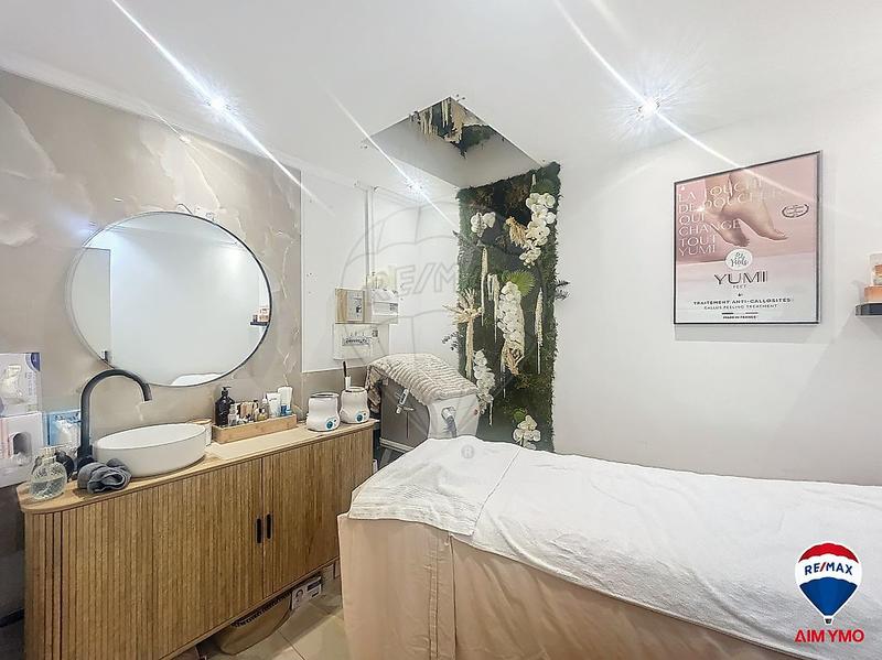 Local commercial - 22 m² - 3 pièces