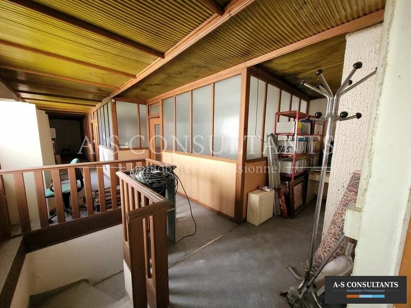 Local d'activité / Entrepôt - 200 m²