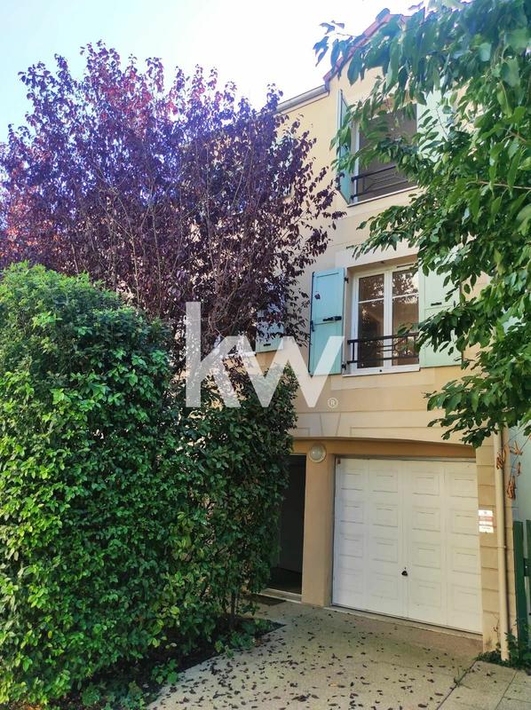 Maison de ville - 101 m² - 5 pièces