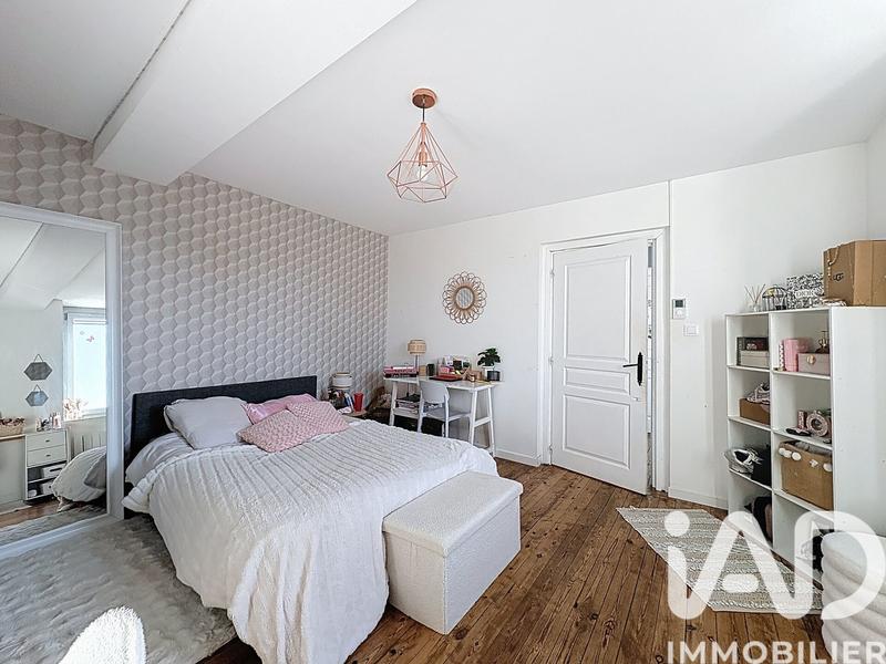 Maison - 179 m² - 6 pièces