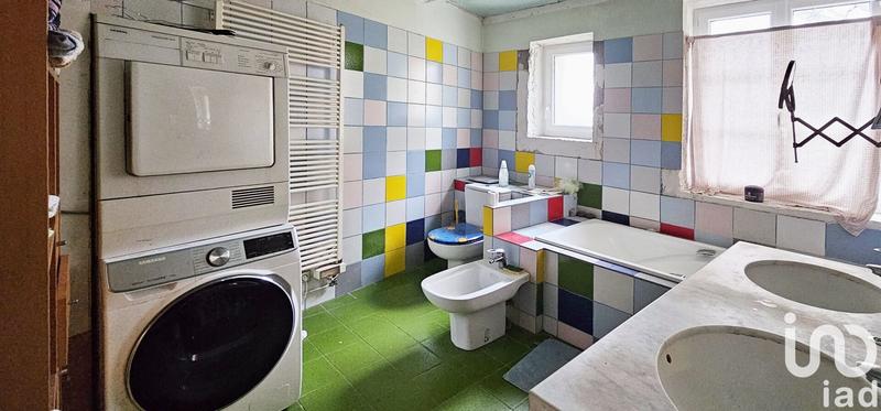 Maison - 190 m² - 8 pièces