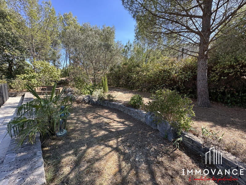 Maison contemporaine - 264 m² - 6 pièces