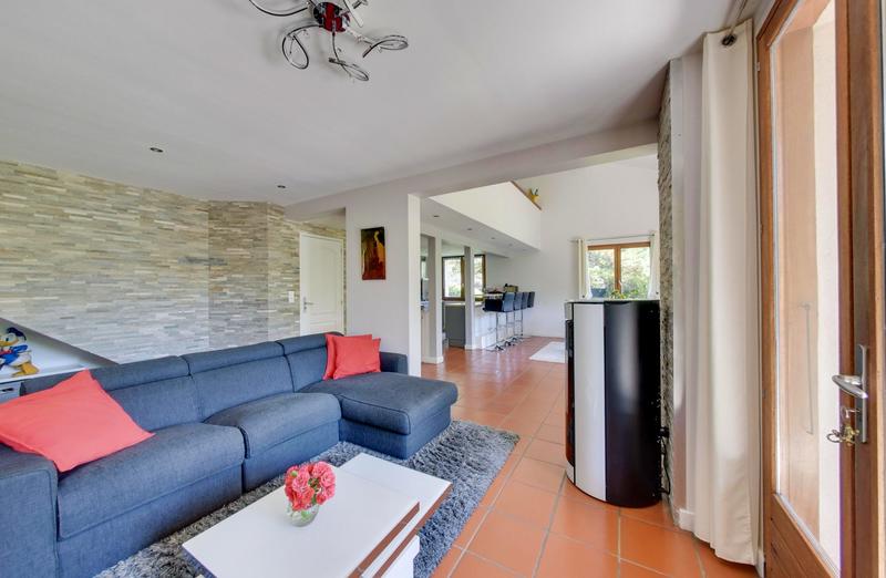 Maison - 161 m² - 6 pièces