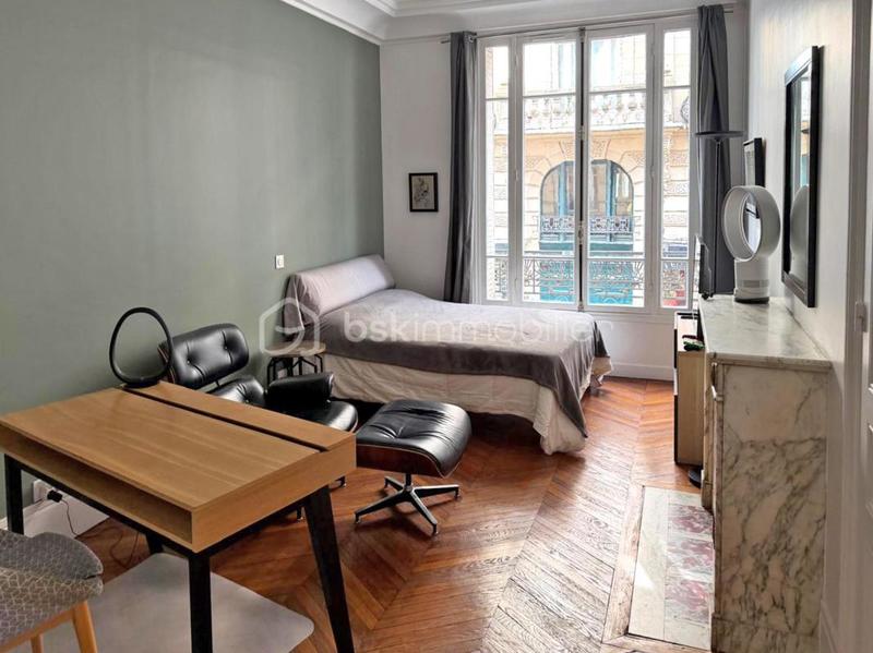 Appartement - 164 m² - 6 pièces