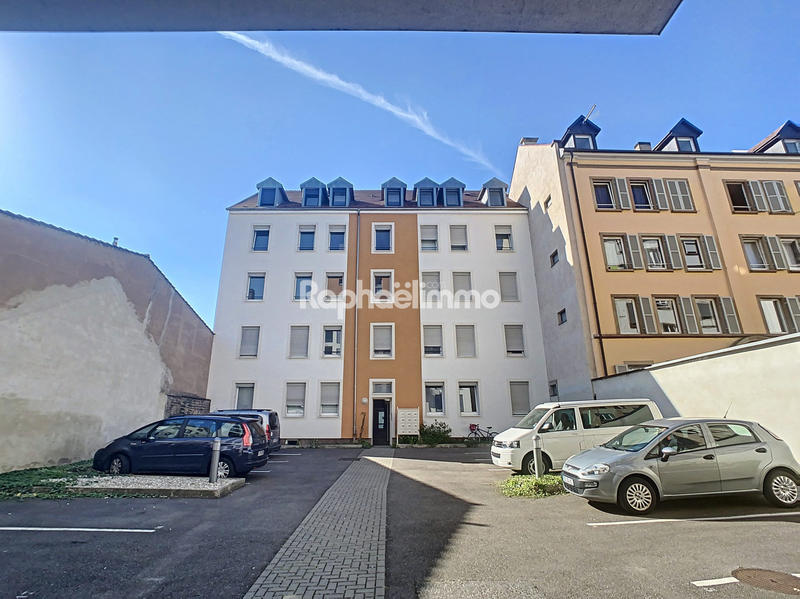 Parking / Garage - 13 m²