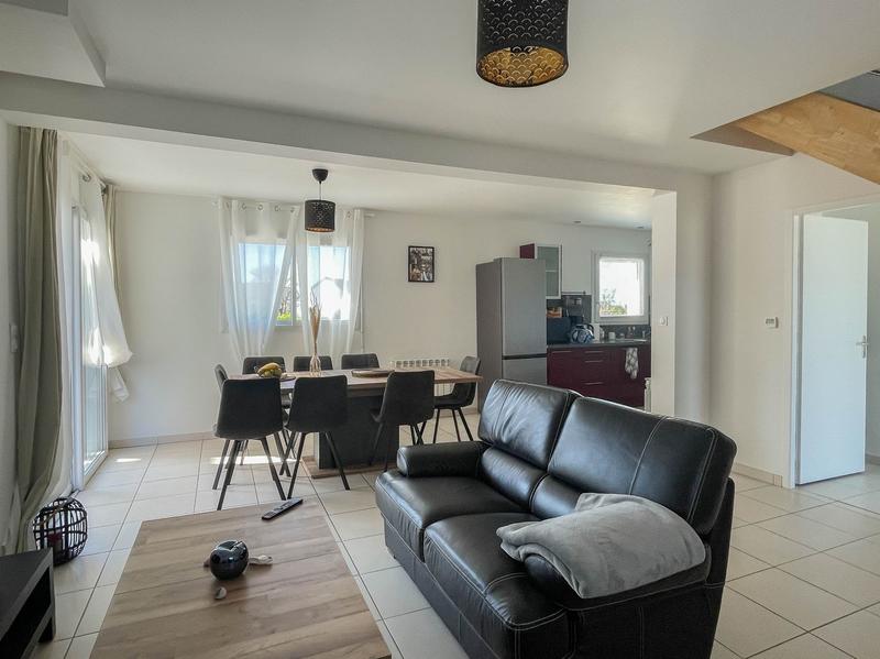 Maison - 81 m² - 5 pièces