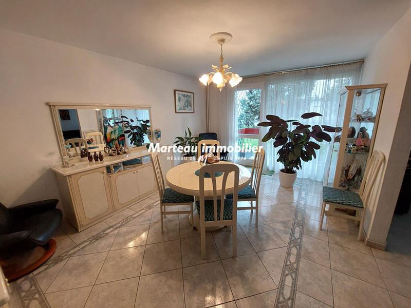 Appartement - 82 m² - 3 pièces