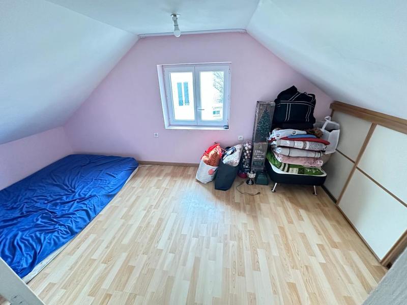 Maison - 84 m² - 6 pièces