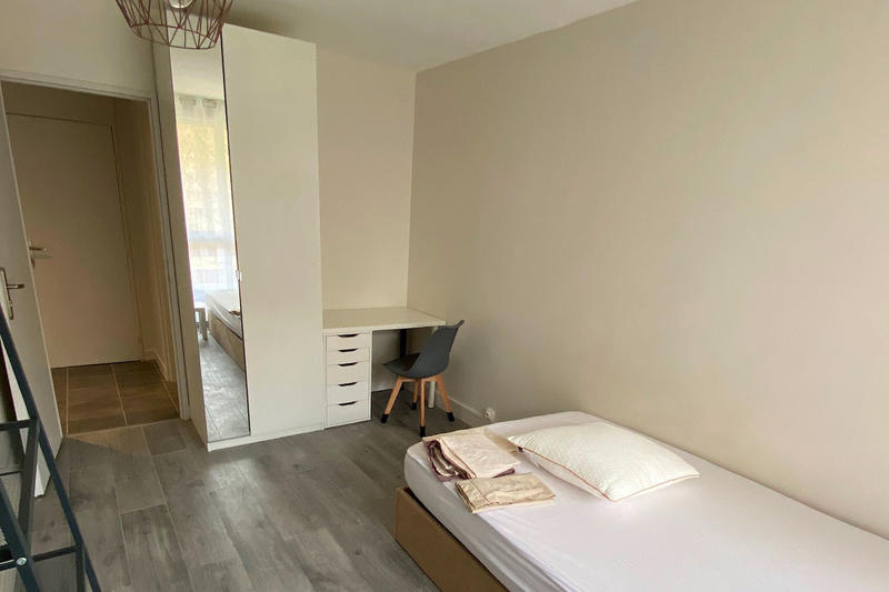 Appartement - 112 m² - 5 pièces