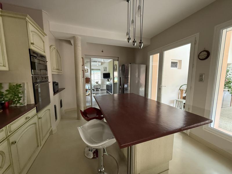 Maison d'architecte - 176 m² - 7 pièces