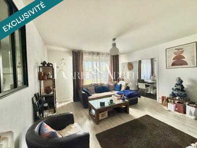 Appartement - 82 m² - 3 pièces