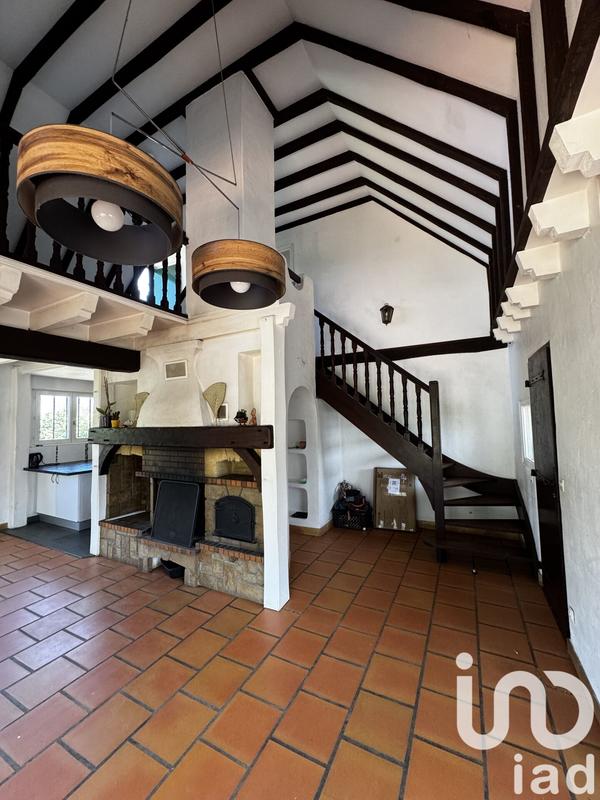 Maison - 143 m² - 5 pièces