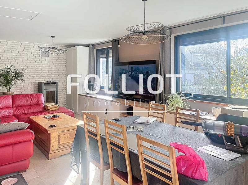 Maison - 110 m² - 4 pièces