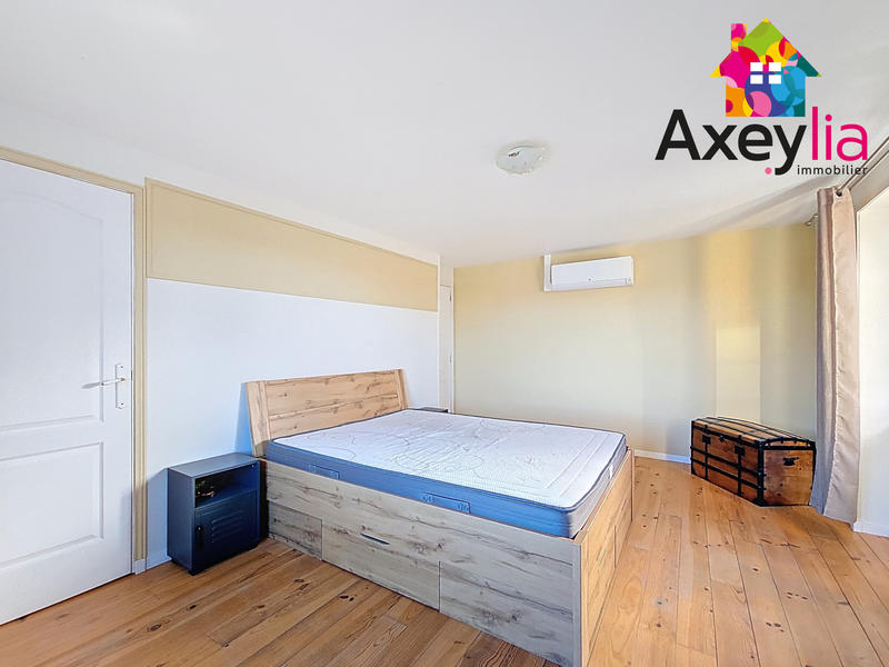 Maison - 224 m² - 6 pièces