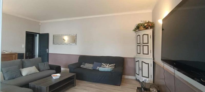 Maison - 199 m² - 8 pièces