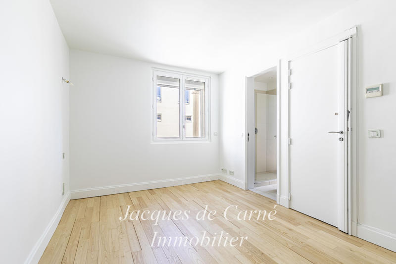 Appartement - 145 m² - 4 pièces