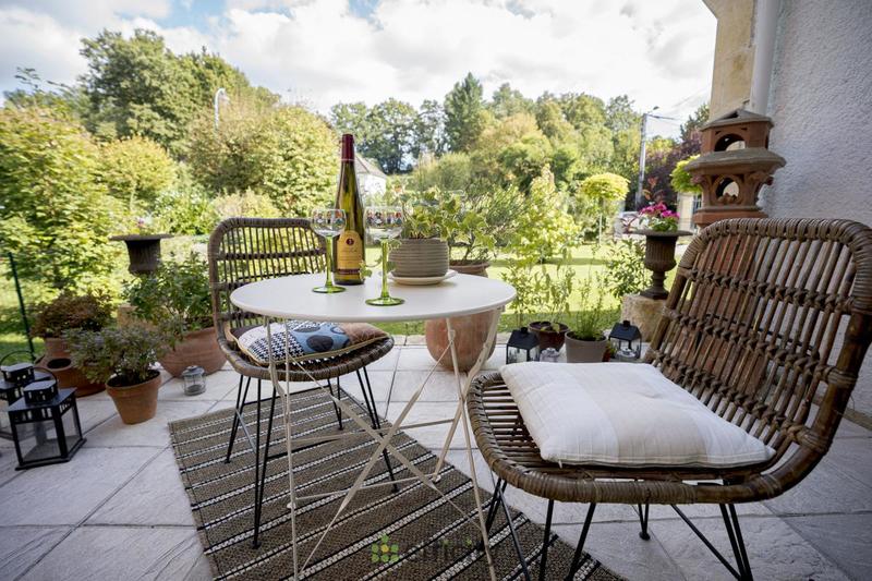 Villa - 244 m² - 9 pièces