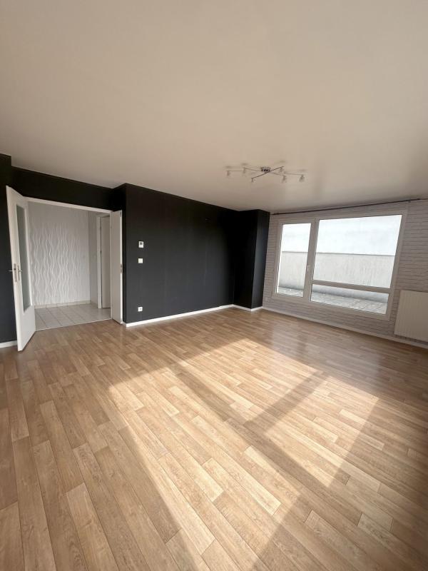 Appartement - 81 m² - 4 pièces