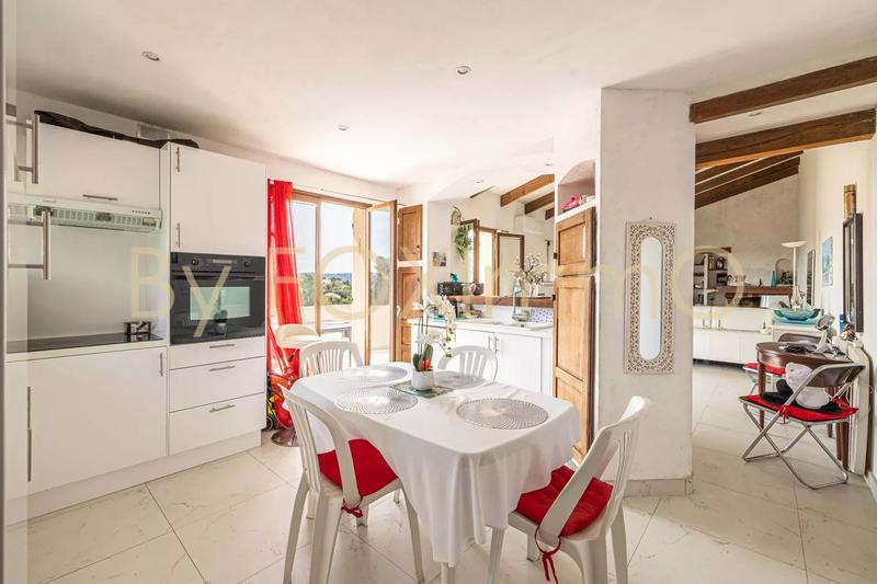 Maison - 149 m² - 6 pièces